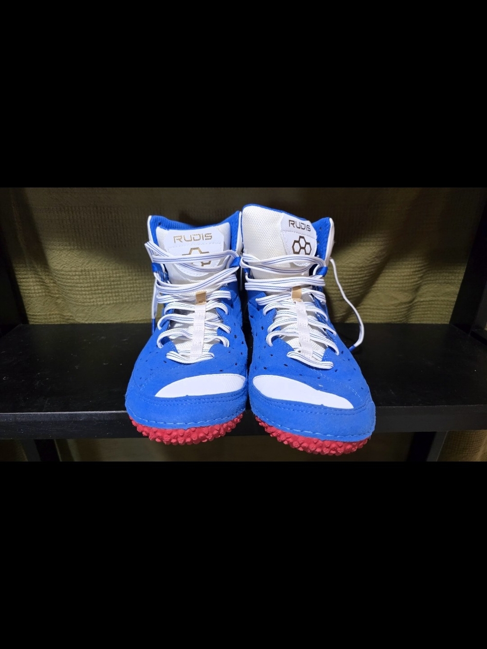 Rudis Men’s Blue and White Athletic Shoes with Red Outsole
